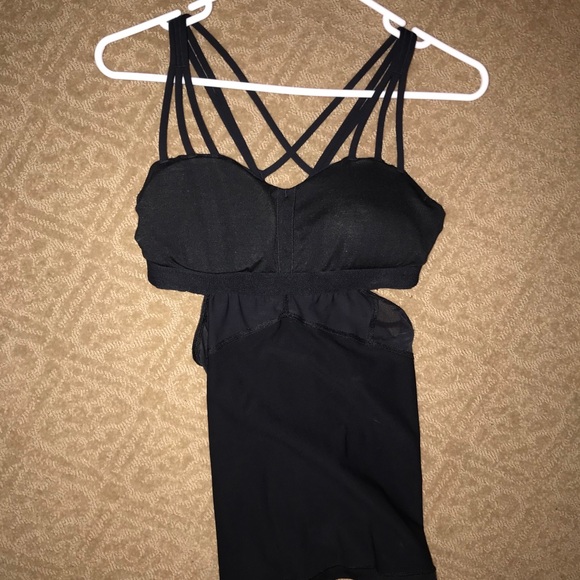 Exquisite Tank II black tank size 8 - Picture 2 of 3